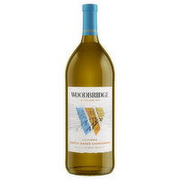 Woodbridge Chardonnay, Lightly Oaked, California, 1.5 Litre