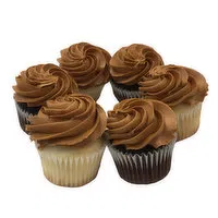 Cub Bakery Salted Caramel Buttercream Cupcakes, 6 Each