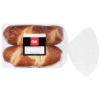 Cub Pretzel Rolls, 4 Each