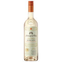 Menage a trois Moscato, Sweet Wine Blend, Sweet Collection, 750 Millilitre