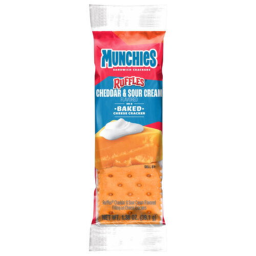 Munchies Ruffles Cheese Cracker, Cheddar & Sour Cream, Baked