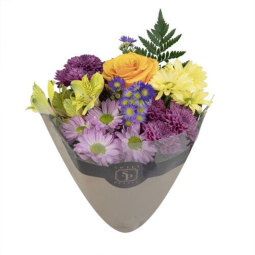 Cub Floral Handpicked Bouquet